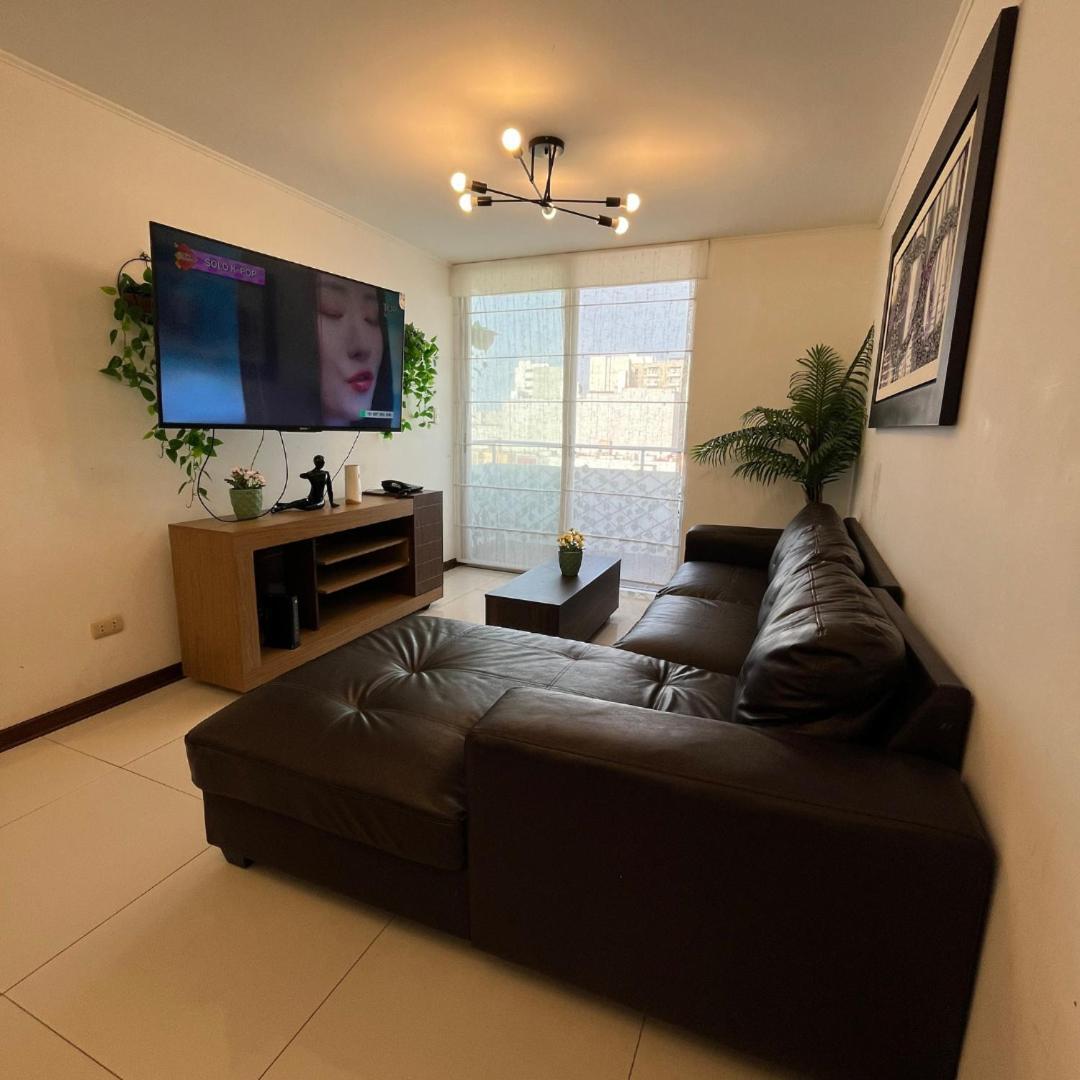 Pacific - Espacioso Y Acogedor Apartment Lima